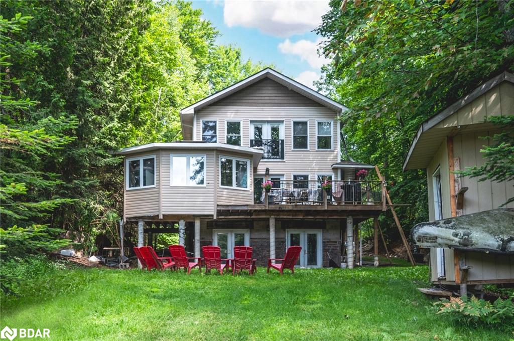 4 Clover Court