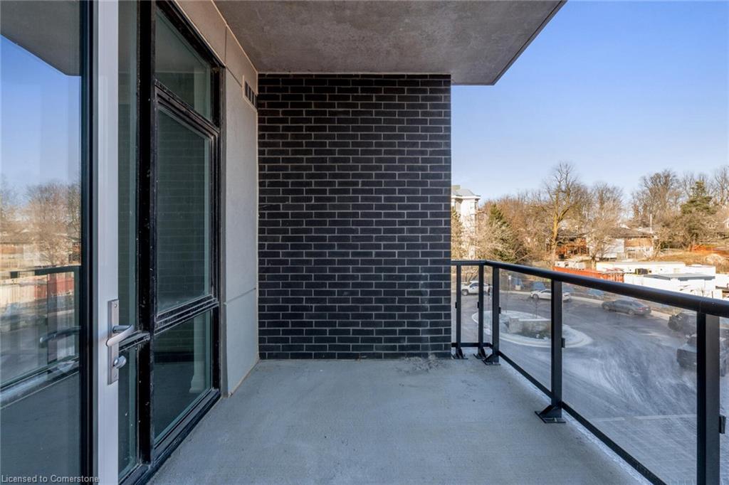 303-42 Mill Street Property Photo 18