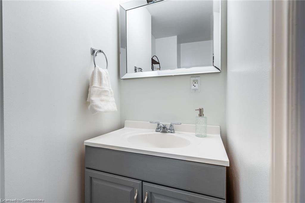 1397 Allangrove Drive Property Photo 29
