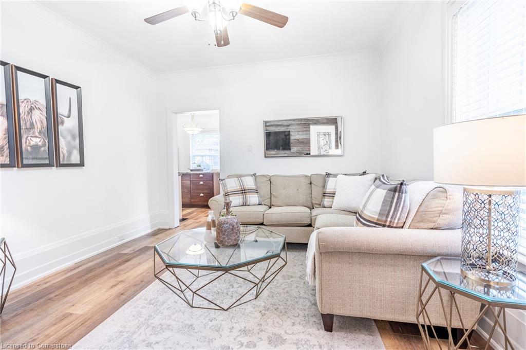 18 George Street Property Photo 9