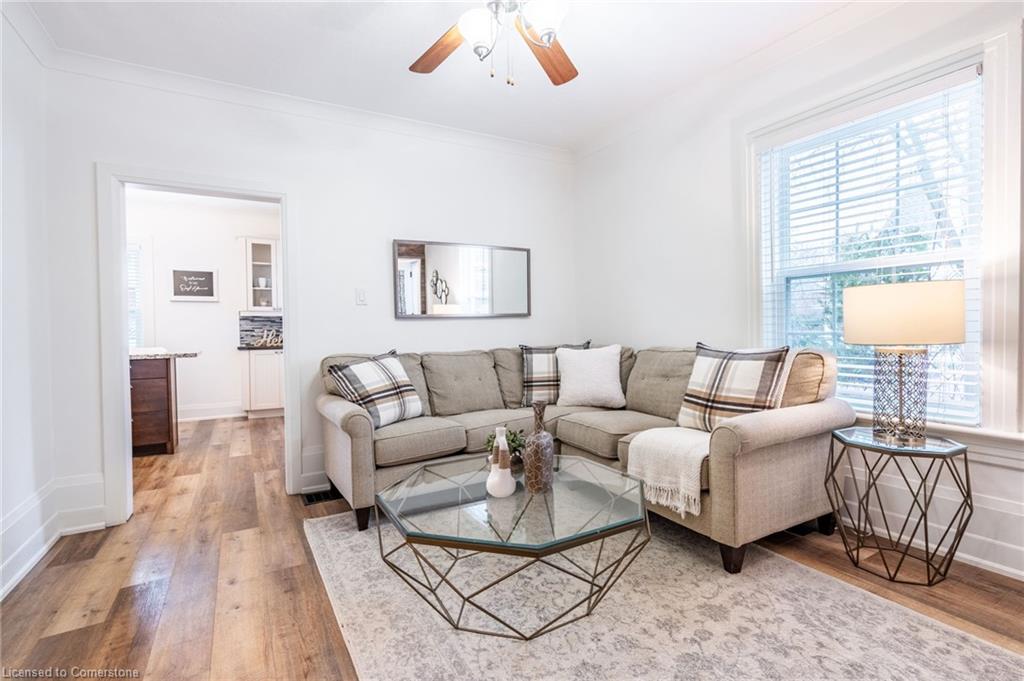 18 George Street Property Photo 10