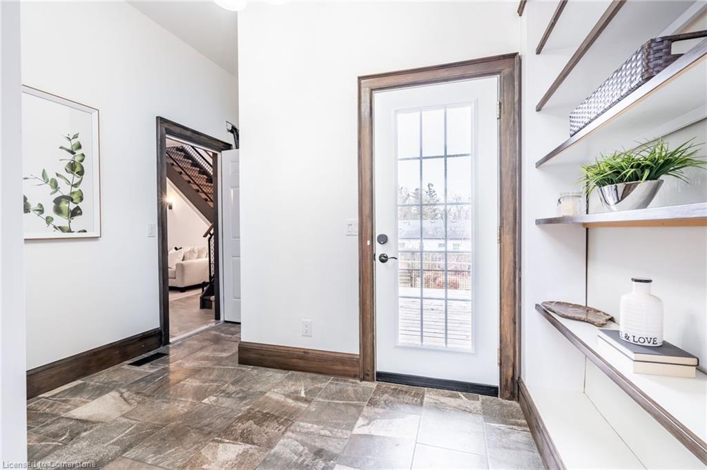 18 George Street Property Photo 24