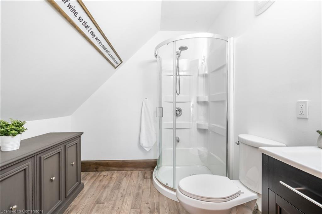 18 George Street Property Photo 30