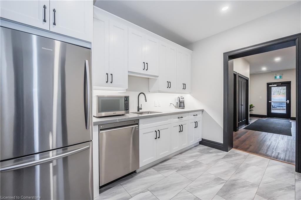 18 Tannery Street E Property Photo 14