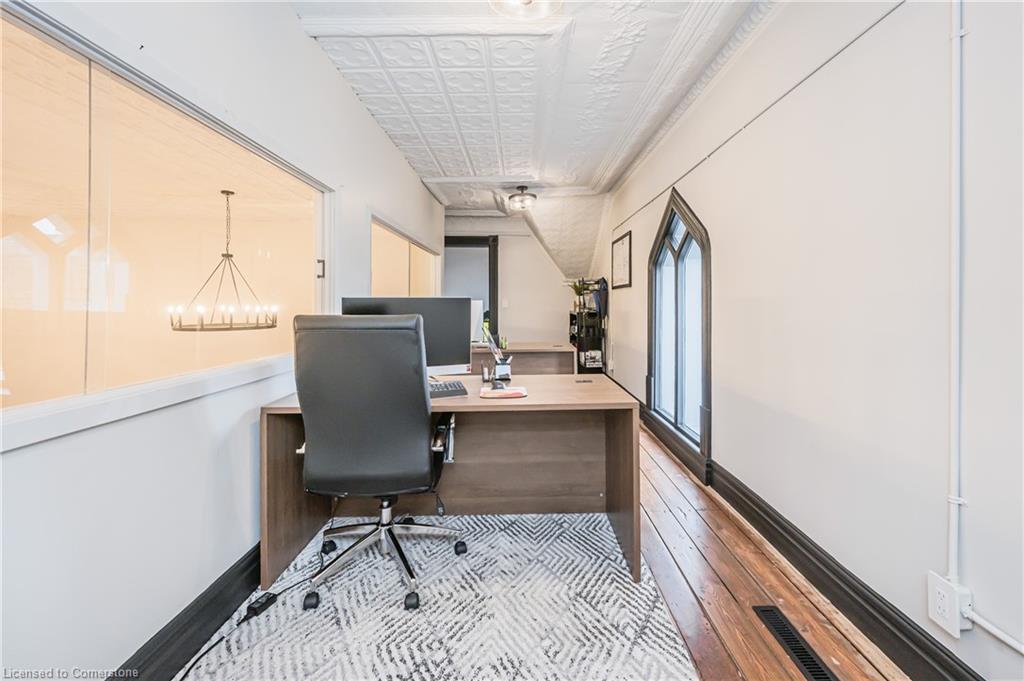 18 Tannery Street E Property Photo 23