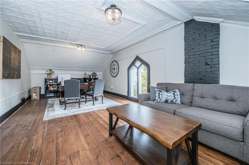 18 Tannery Street E Property Photo 24