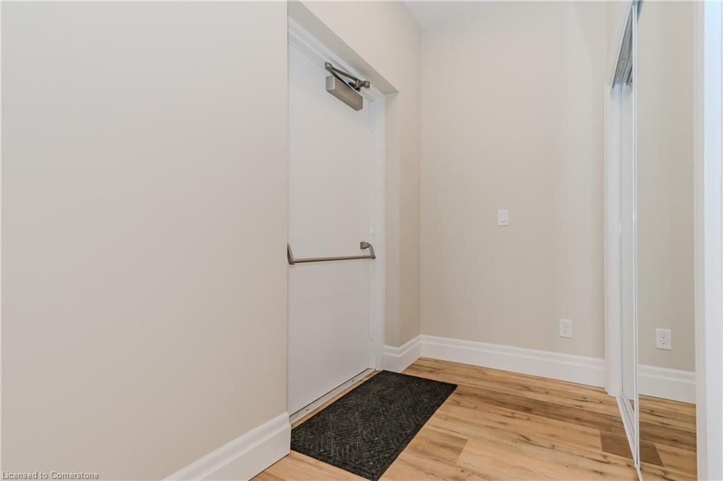 18 Tannery Street E Property Photo 27