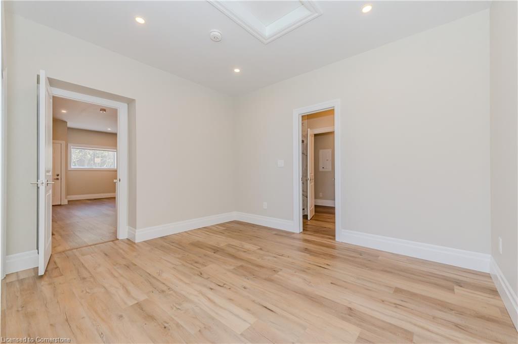 18 Tannery Street E Property Photo 38