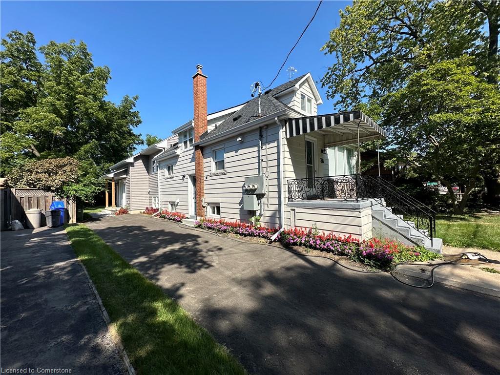 38 Viewpoint Avenue Property Photo