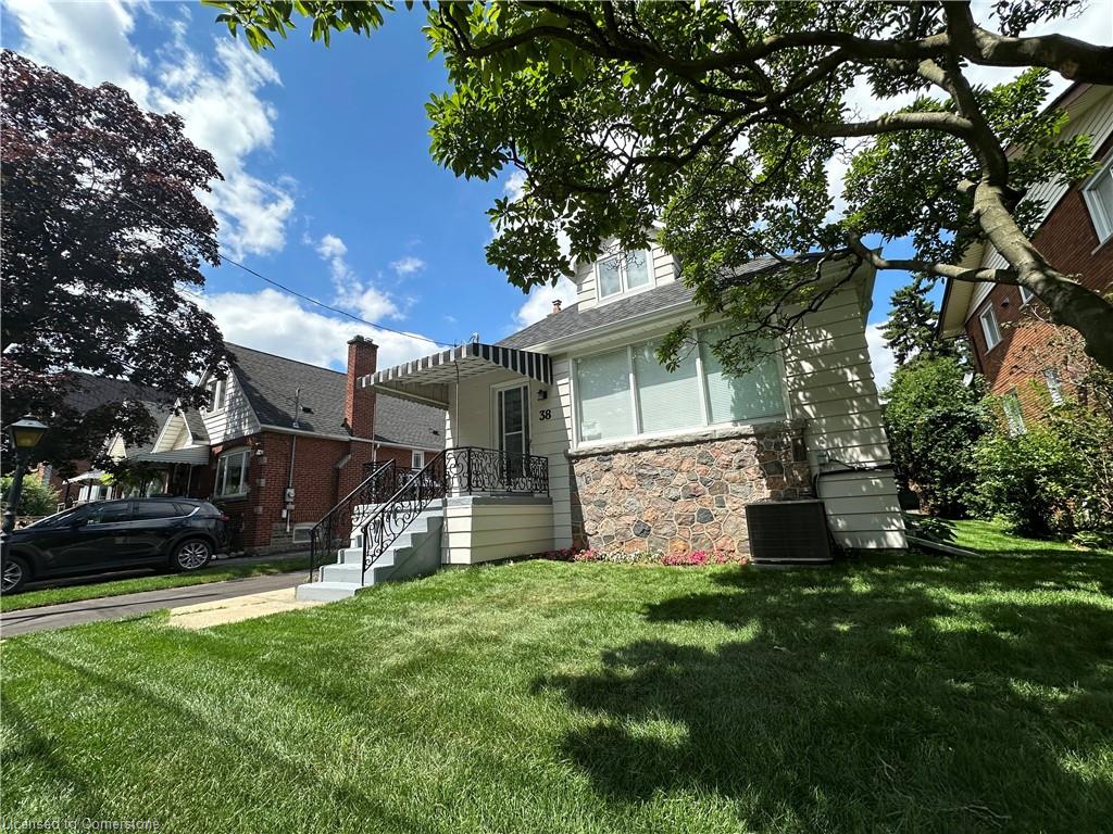 38 Viewpoint Avenue Property Photo 32