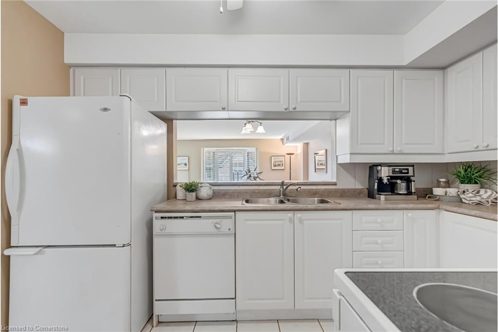 D403-216 Plains Road W Property Photo 16
