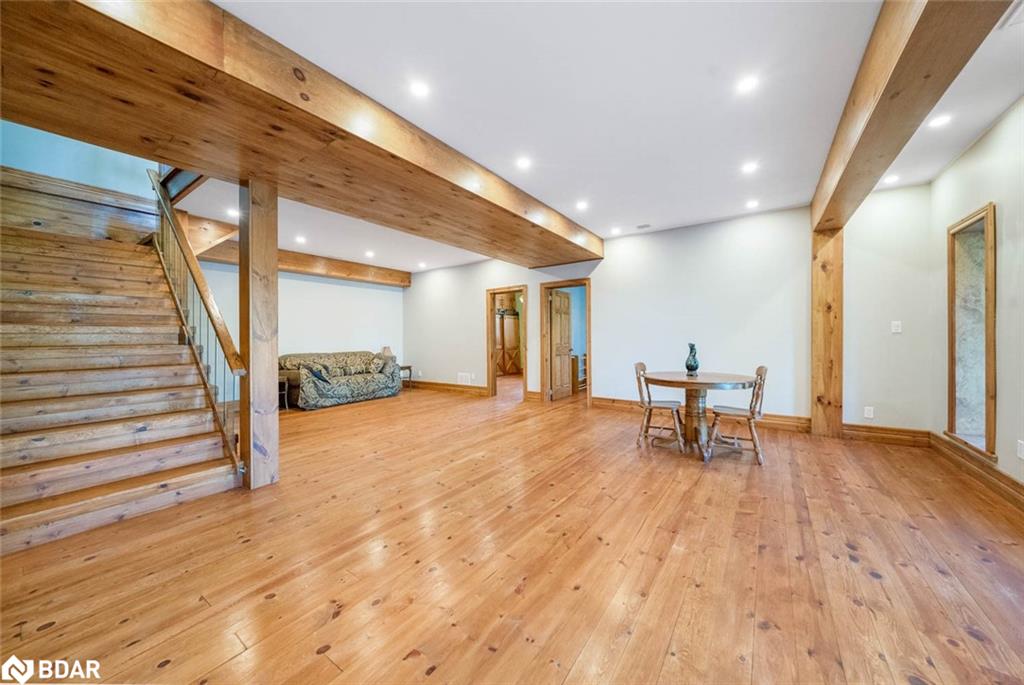 390 Pinegrove Road Property Photo 41