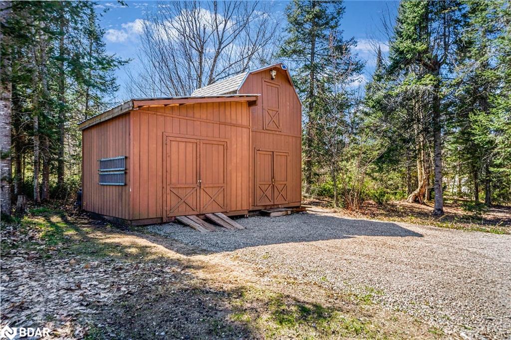 390 Pinegrove Road Property Photo 48
