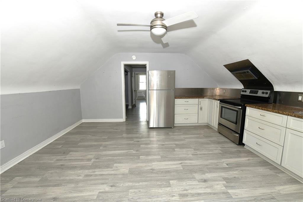 2070 Churchill Avenue Property Photo 9