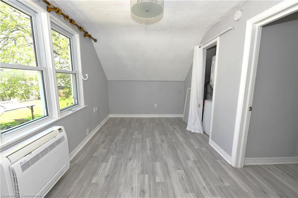 2070 Churchill Avenue Property Photo 14