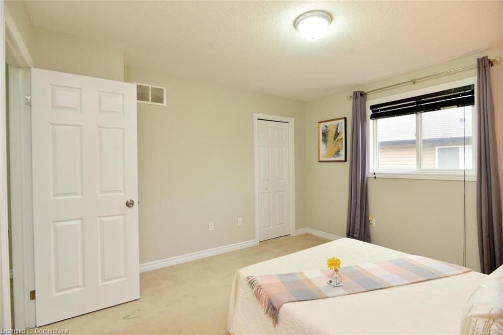 12 Malwood Court Property Photo 35