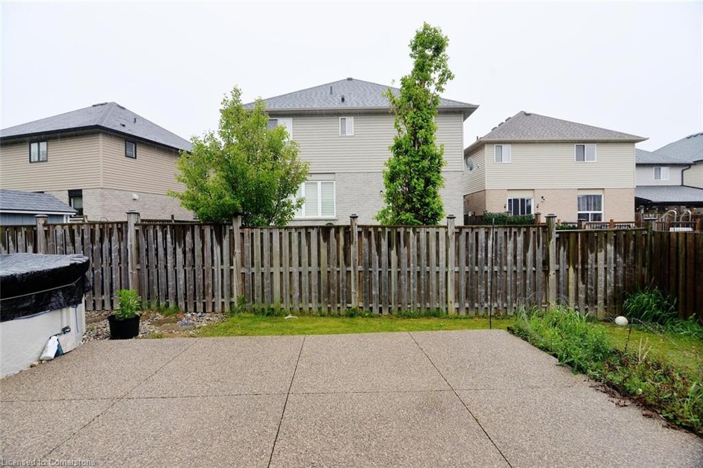 12 Malwood Court Property Photo 41