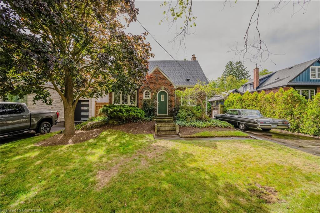 978 North Shore Boulevard W Property Photo 2