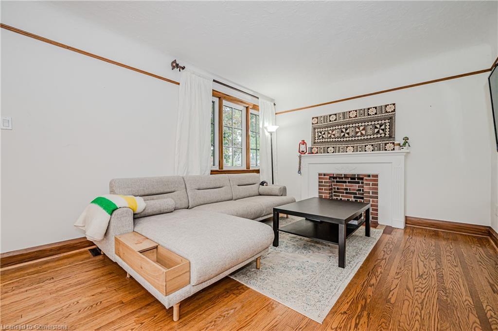 978 North Shore Boulevard W Property Photo 14