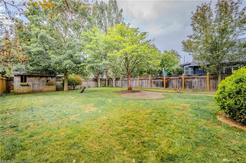978 North Shore Boulevard W Property Photo 36