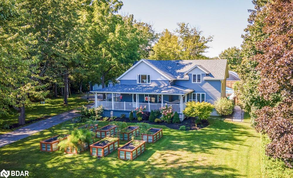 112 Lakeshore Road W Property Photo 1