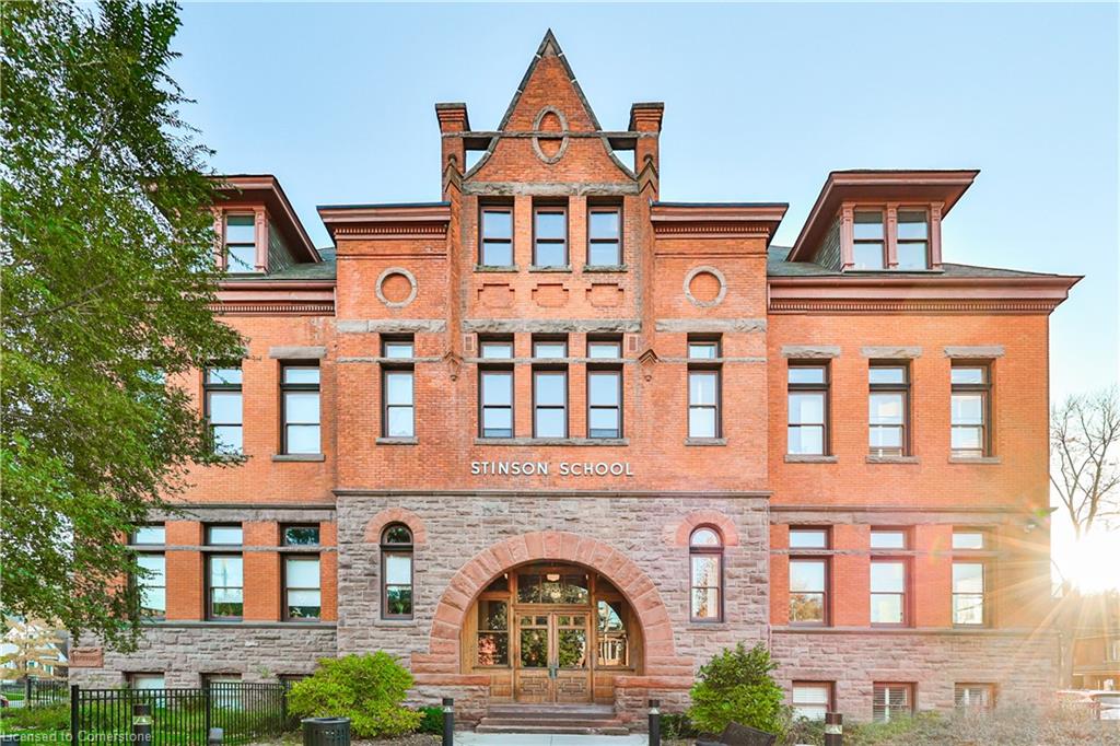 318-200 Stinson Street Property Photo 1