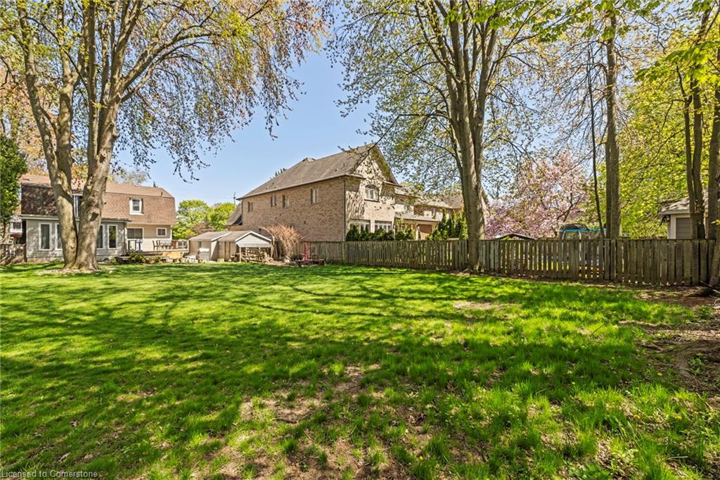 210 Valleyview Drive Property Photo 12