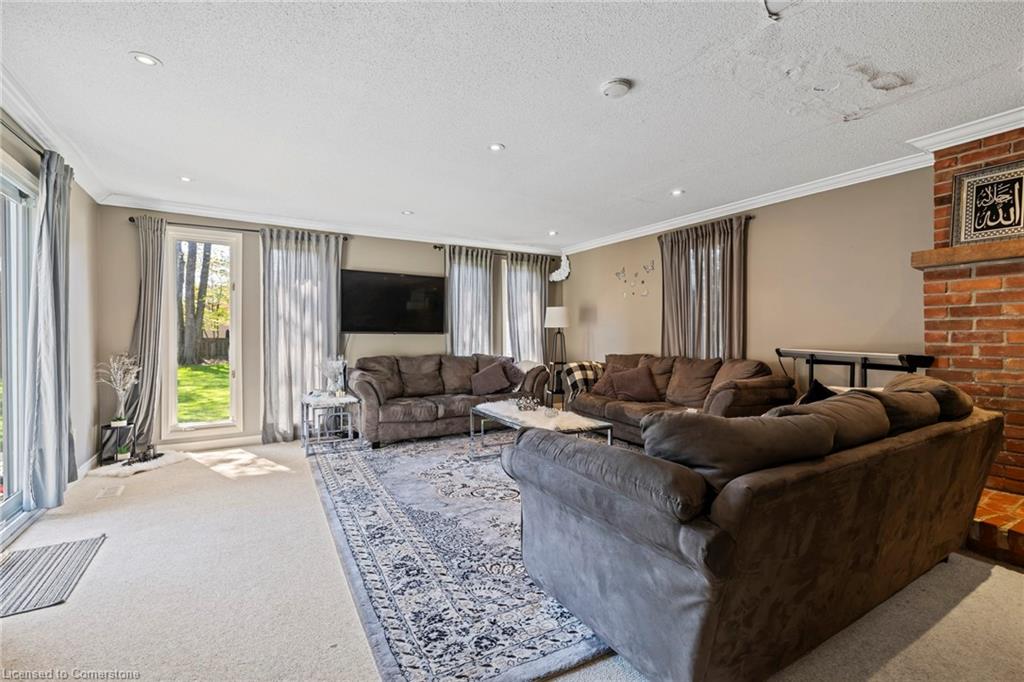 210 Valleyview Drive Property Photo 36