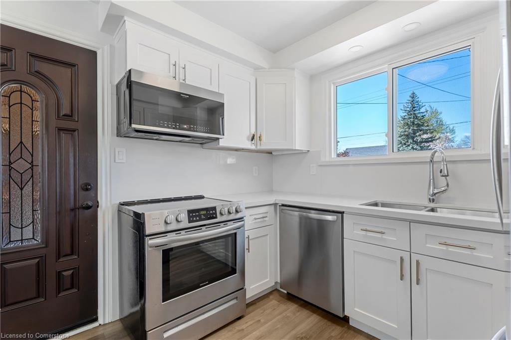 879 Upper Sherman Avenue Property Photo 10