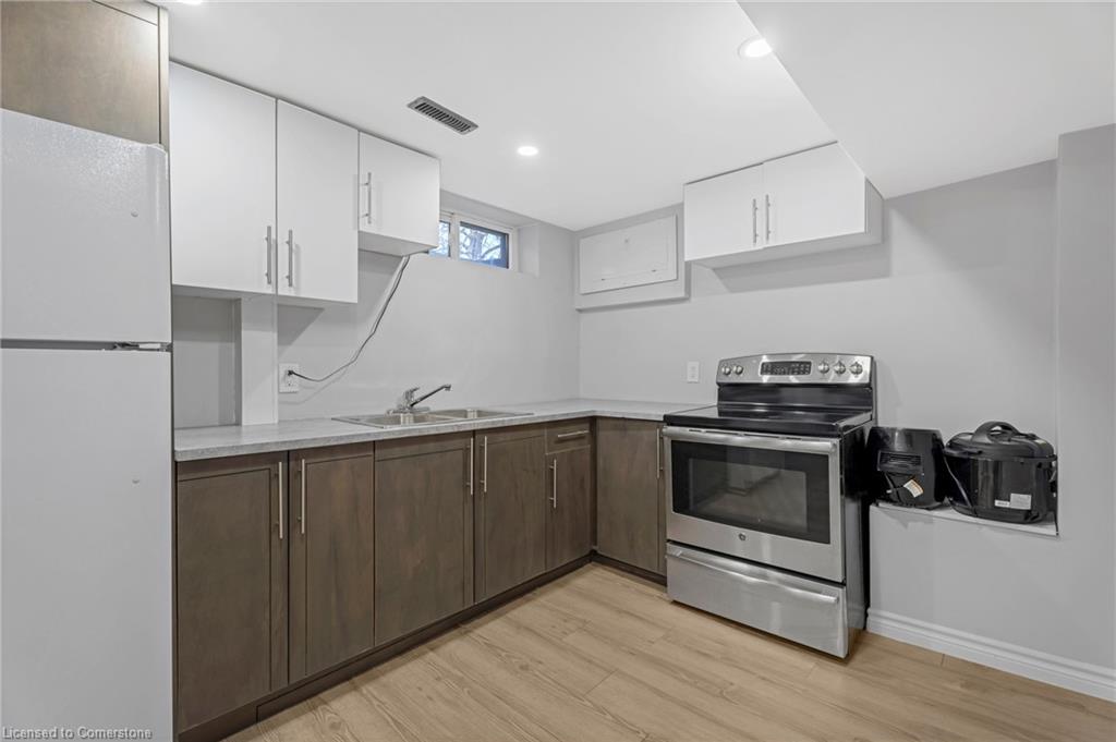 879 Upper Sherman Avenue Property Photo 29