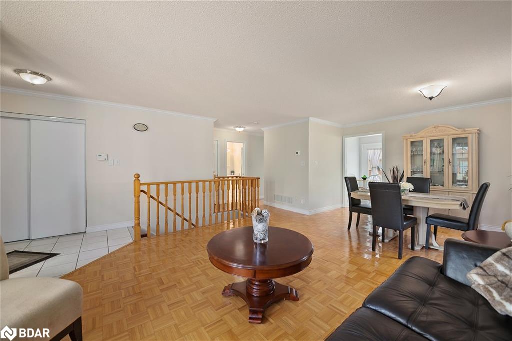 72 Buchanan Street Property Photo 10