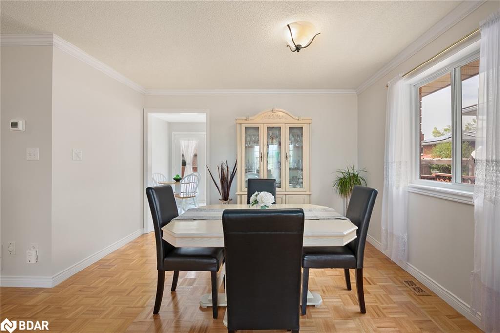 72 Buchanan Street Property Photo 12
