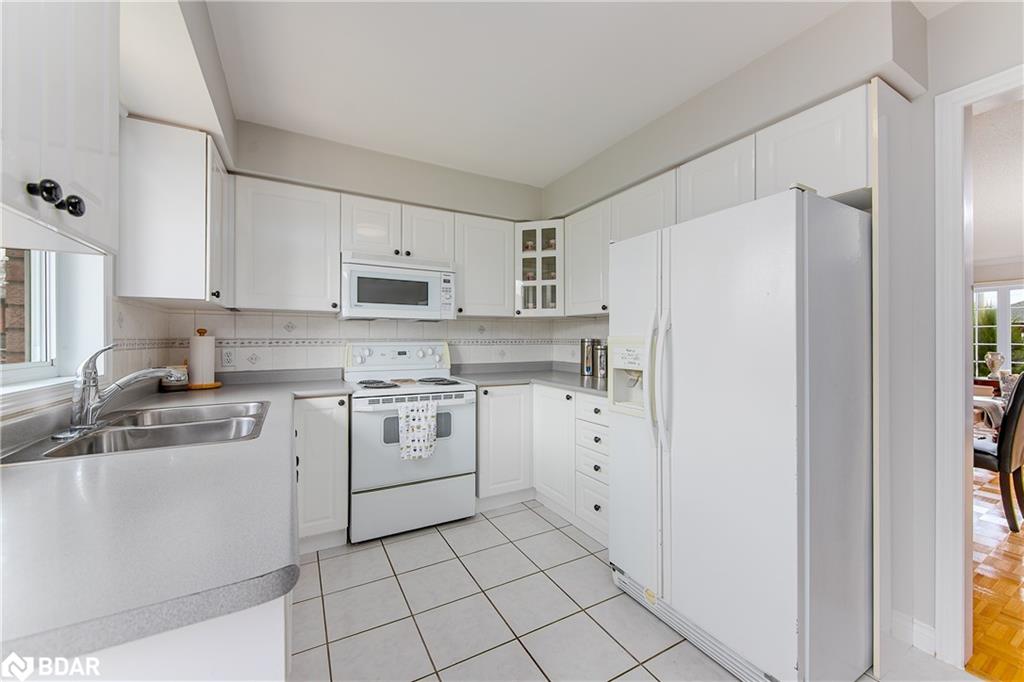 72 Buchanan Street Property Photo 17