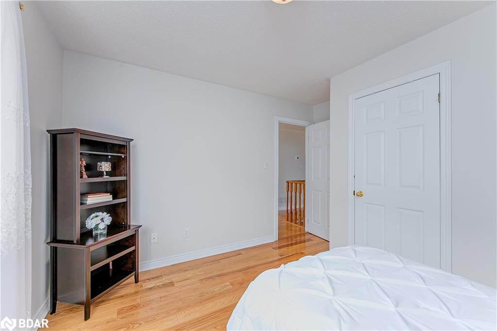 72 Buchanan Street Property Photo 28