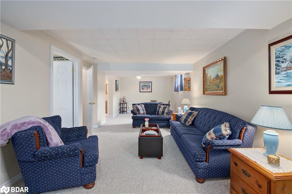 72 Buchanan Street Property Photo 35