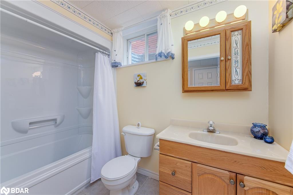 72 Buchanan Street Property Photo 41