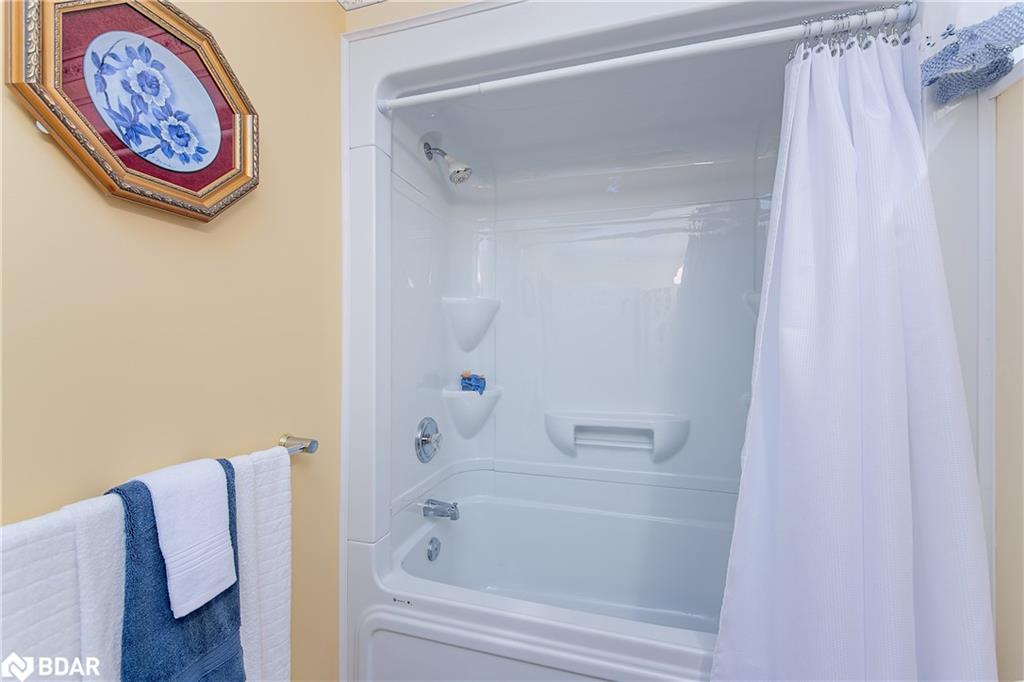 72 Buchanan Street Property Photo 42