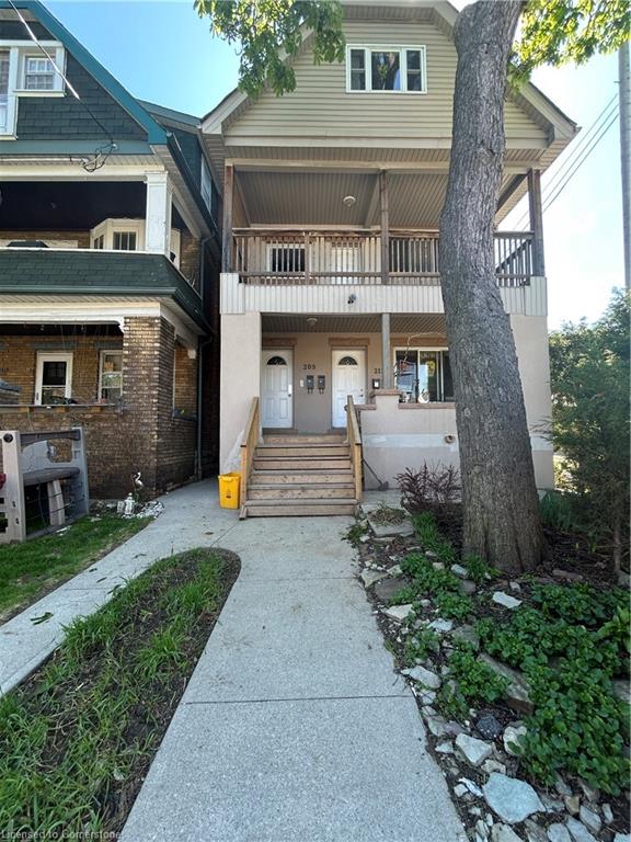 2-209 Balsam Avenue S Property Photo 1