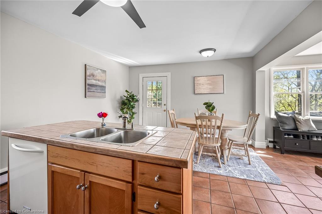 22 Tolhurst Avenue Property Photo 17