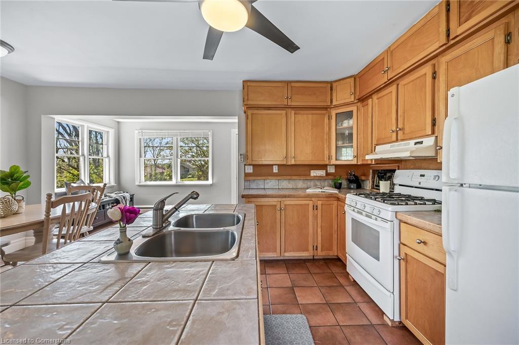 22 Tolhurst Avenue Property Photo 18