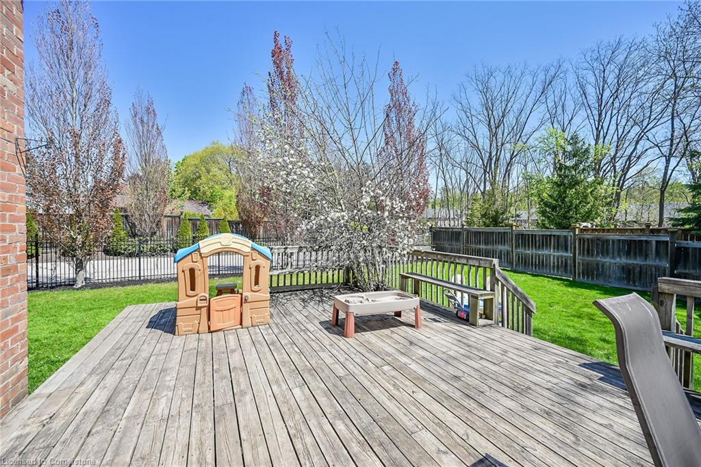 22 Tolhurst Avenue Property Photo 32