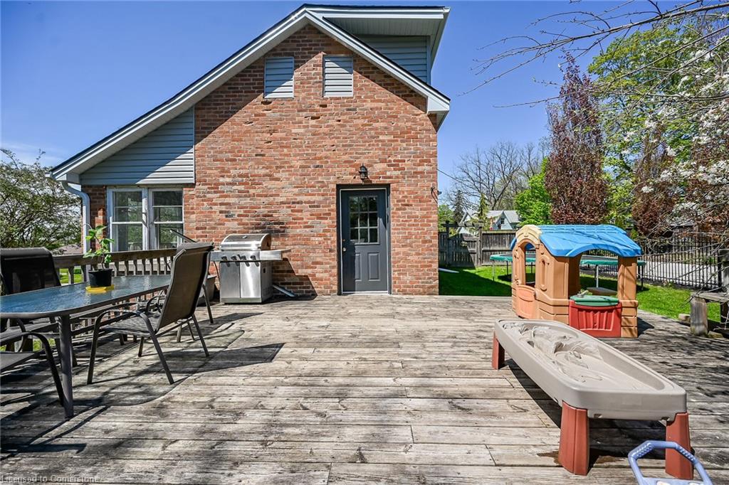 22 Tolhurst Avenue Property Photo 34