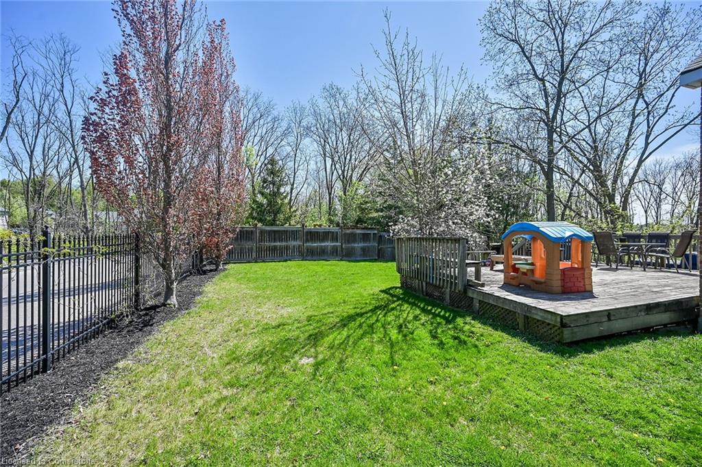 22 Tolhurst Avenue Property Photo 35