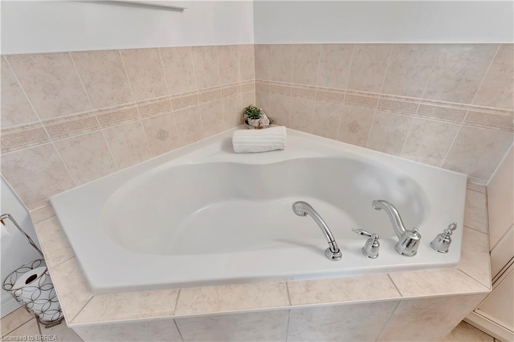 4 Cardinal Lane Property Photo 25