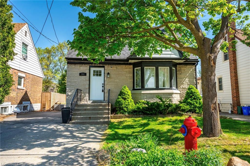 351 Queensdale Avenue E Property Photo 2