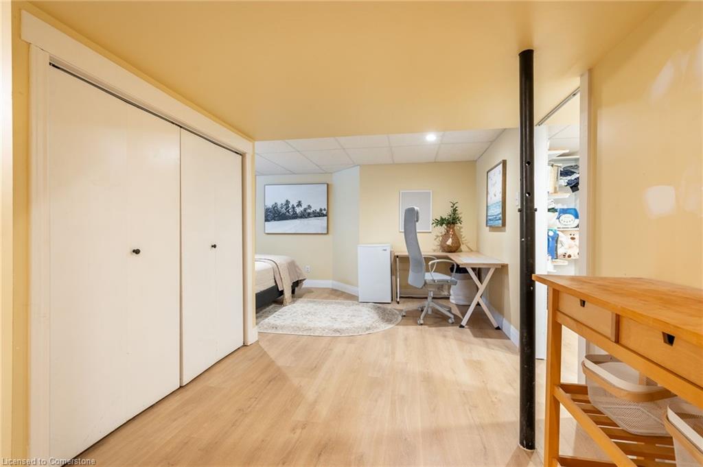 351 Queensdale Avenue E Property Photo 31