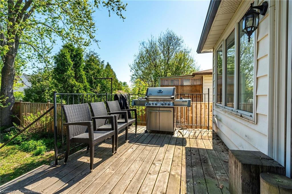 351 Queensdale Avenue E Property Photo 38