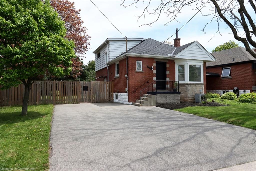 255 East 11th Street Property Photo