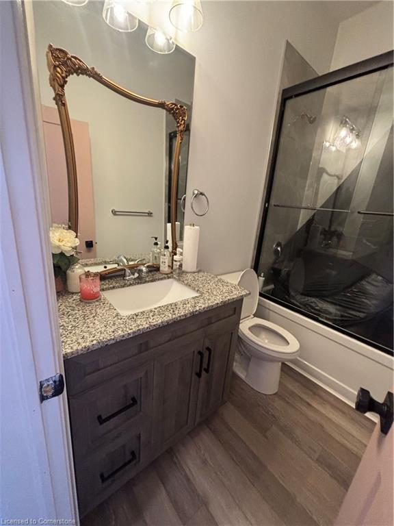 52 Barton Street E Property Photo 6
