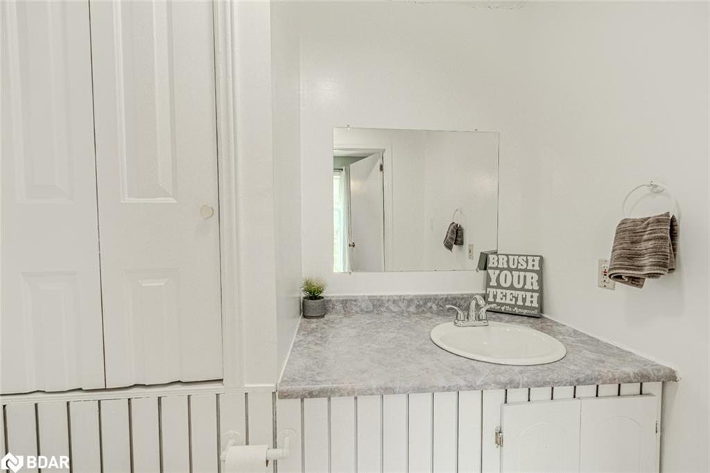 6 Mccutcheon Road Property Photo 16